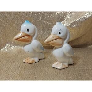 Vintage Ceramic Pelican Salt & Pepper Shakers Kitschy Kitchen MCM Beach Bird